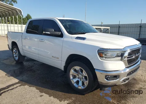 2021 Ram 1500 Big Horn/Lone Star из США, поврежденный, VIN 1C6SRFFT1MN778455